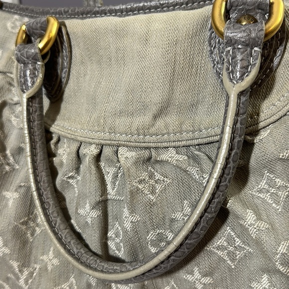 Louis Vuitton Denim Neo Cabby MM - Picture 5 of 17